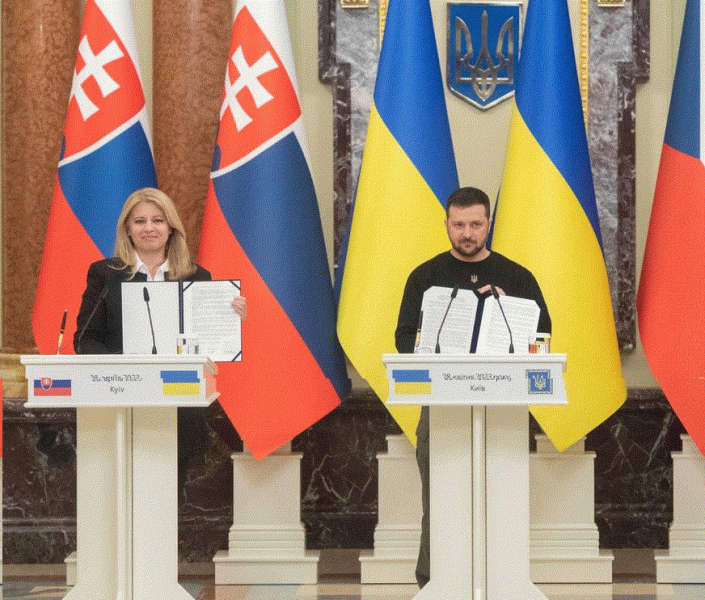 Zuzana Čaputová a Volodymyr Zelenskyj Zuzana Čaputová a Volodymyr Zelenskyj - 42TČen