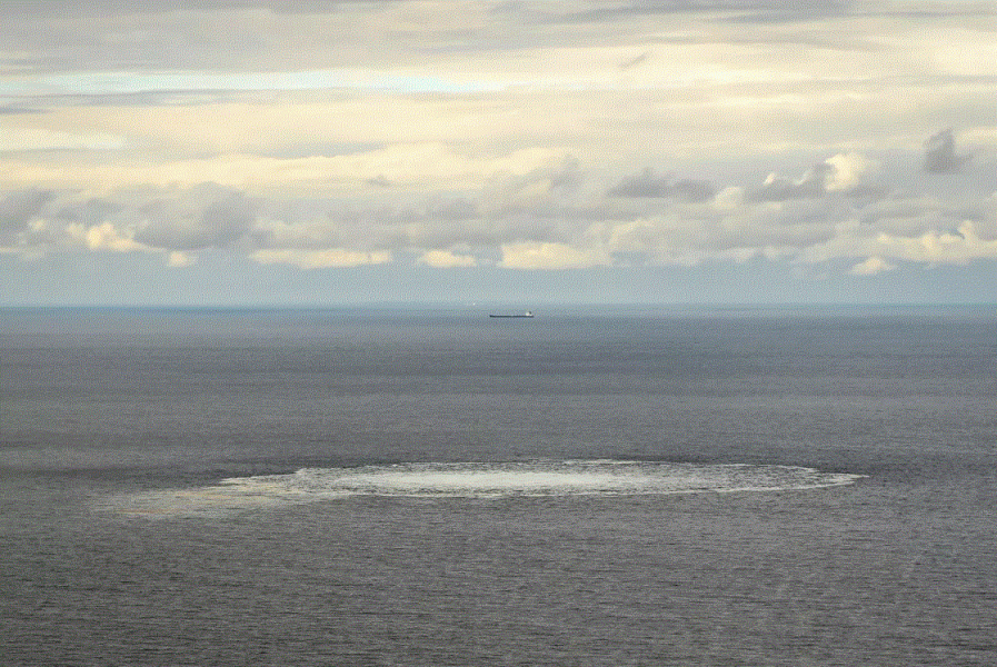 Místo úniku na plynovodu Nord Stream Místo úniku na plynovodu Nord Stream - 42TČen