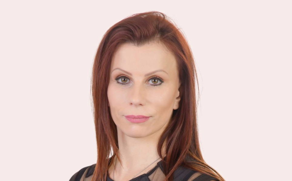 Petra Redová Petra Redová - 42TČen