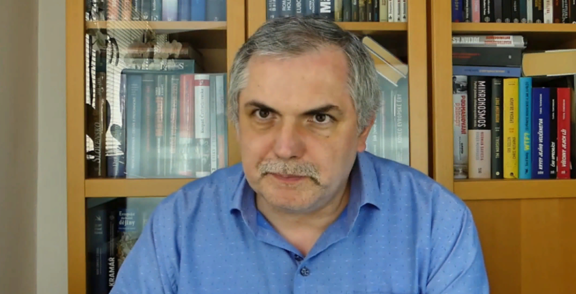 2023-10-01-18-28-52.png 2023-10-01-18-28-52.png - 42TČen
