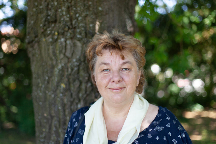Mgr. Martina Bednářová, učitelka českého a německého jazyka Mgr. Martina Bednářová, učitelka českého a německého jazyka - 42TČen