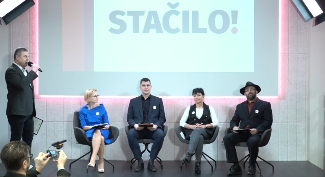 Tisková konference hnutí Stačilo! společně s KSČM, SD-SN a ČSNS. Tisková konference hnutí Stačilo! společně s KSČM, SD-SN a ČSNS. - 42TČen