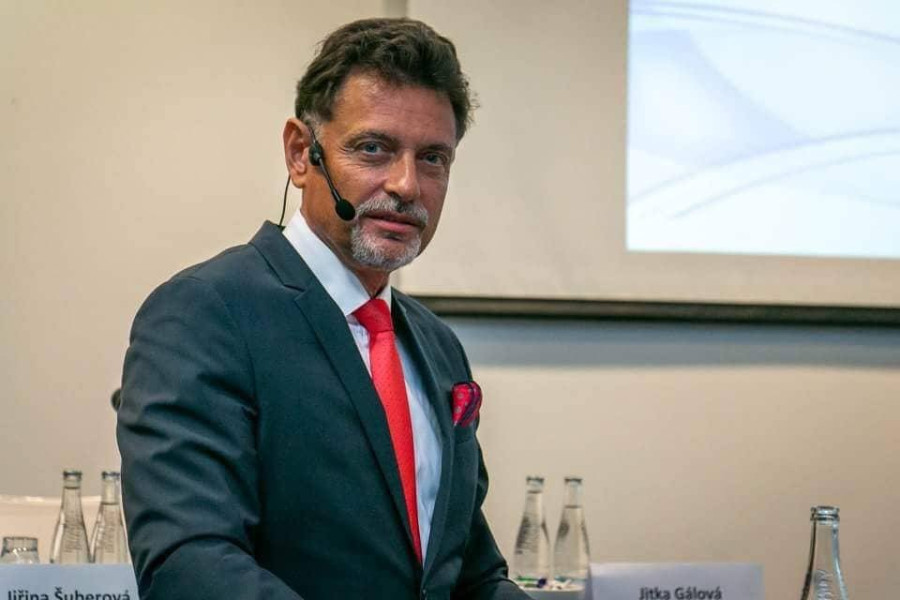 Vadim Petrov Vadim Petrov - 42TČen