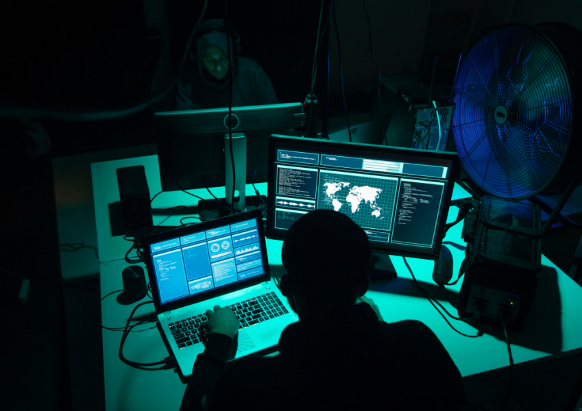 Hackeři během prací Hackeři během prací - 42TČen