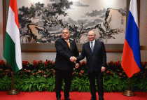 Vladimir Putin a maďarský premiér Viktor Orbán - 42TČen