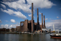 Továrna Volkswagen v německém Wolfsburgu - 42TČen