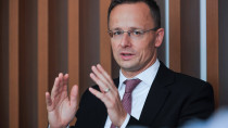 Péter Szijjártó - 42TČen