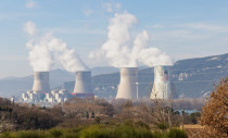 france-nuclear-power-plant-shutterstock-1330481618-scaled.jpg - 42TČen