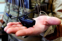 mini-dron-black-hornet-658hsrd9-1651854421-t.jpg - 42TČen